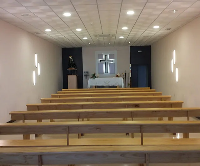 Velatorio La Soledad sillas de la capilla
